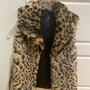 Jack cheetah faux fur vest